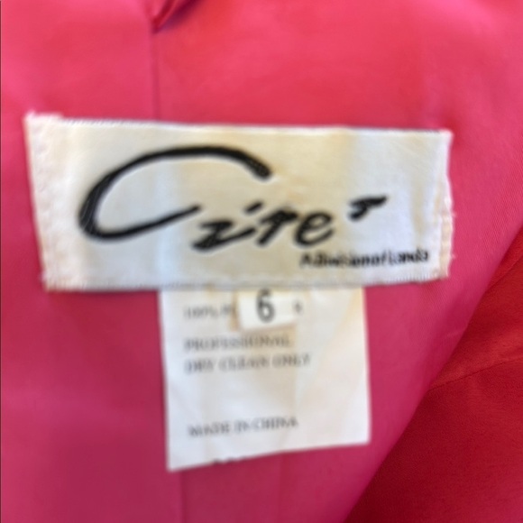 Pink Strapless Gown with Sweetheart Neckline - Picture 11 of 14